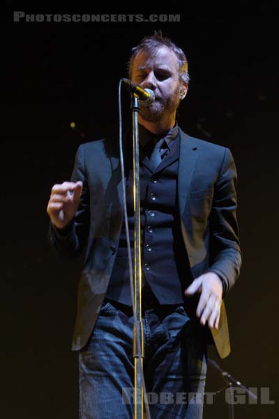 THE NATIONAL - 2010-05-07 - PARIS - Zenith - 